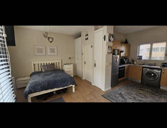 1 BEDROOM PROPERTY TO RENT IN FERNDALE